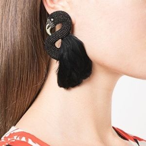 Mignonne Gavigan Black Swan (ISO)